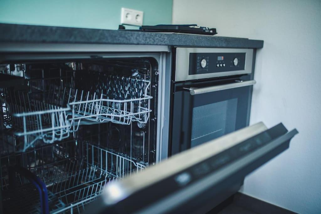 Wunderschoene Neue 3,5 Zimmerwohnung Naehe Kassel Bis 4 Erwachsene 3 Kinder Fuldatal Exteriör bild