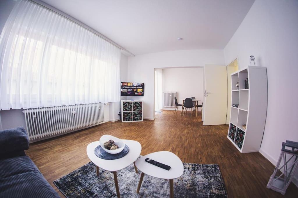 Wunderschoene Neue 3,5 Zimmerwohnung Naehe Kassel Bis 4 Erwachsene 3 Kinder Fuldatal Exteriör bild